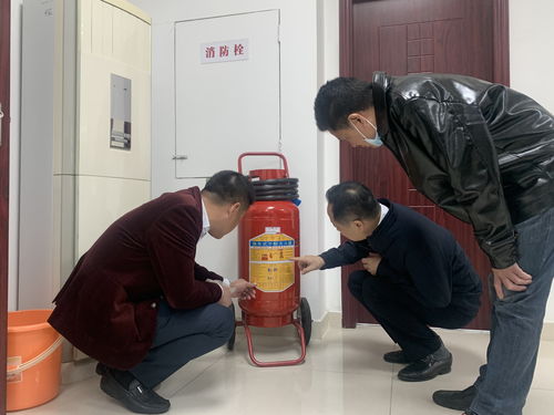 所領(lǐng)導(dǎo)帶隊(duì)開(kāi)展春節(jié)前消防安全檢查