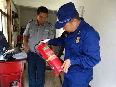 【保山龍陵消防】扎實(shí)開展消防產(chǎn)品監(jiān)督檢查