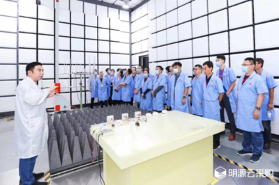 明源云采購聯(lián)合考察記 華北房企考察團探訪海爾中央空調(diào)與鼎信消防，聚焦消防檢測服務(wù)創(chuàng)新