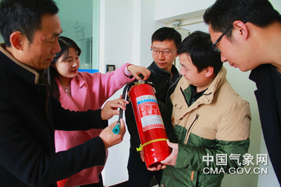 秋冬氣象服務(wù)強化安全生產(chǎn)，消防檢測服務(wù)協(xié)同助力